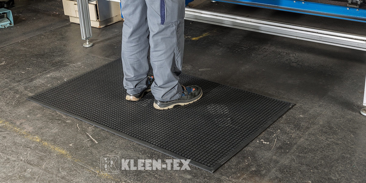 Kleen-Cushion in industrial workplace